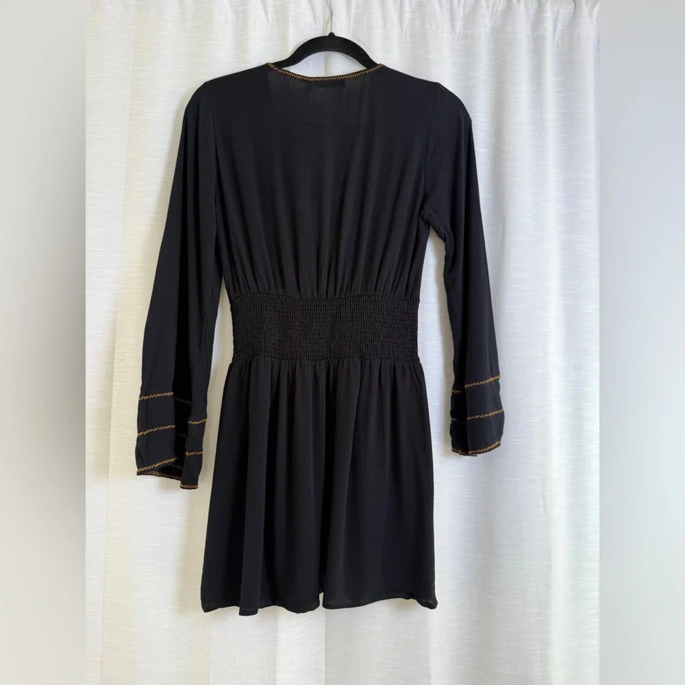 ViX Black Mini Dress Long Sleeve Deep V Waist Detail Resort Luxury NWT Size XS - Picture 11 of 15